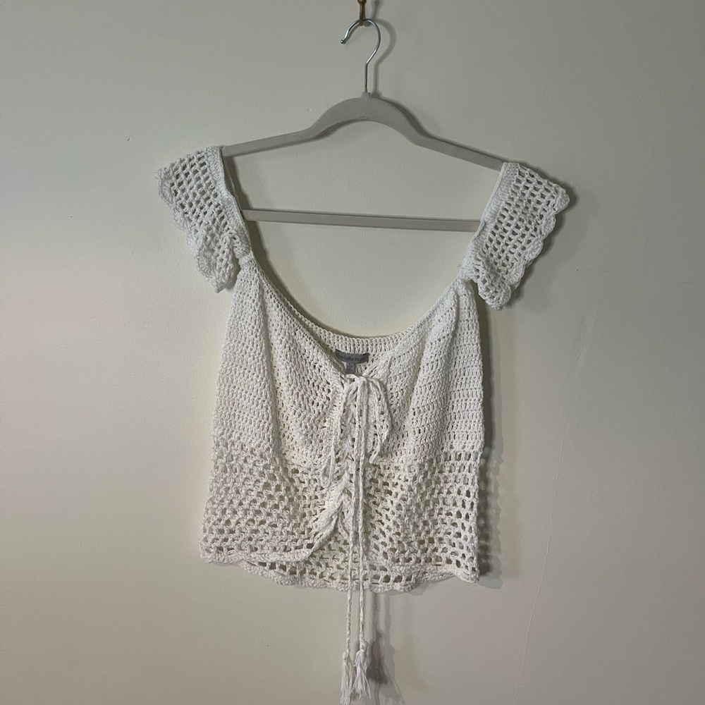 Charlotte Russe White Crochet Tie-Front Short Sleeve Top